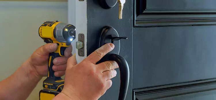 Locksmith Emergency Service Coon Rapids